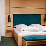 Schneider Hotell