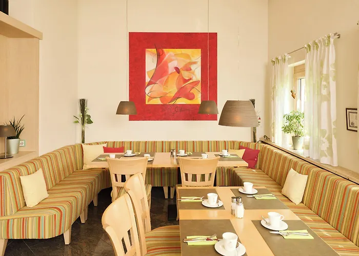 Schneider 3* 알러스베르크