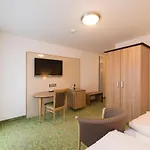 Hotel Schneider 3*