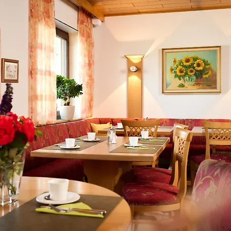 Hotel Schneider 3*