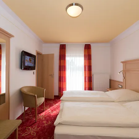 Hotel Schneider 3*