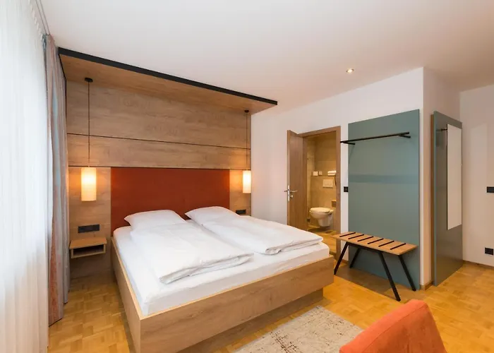 Schneider فندق الرسبرغ